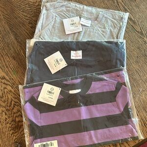 Bundle of long-sleeved Hanna Andersson t-shirts!